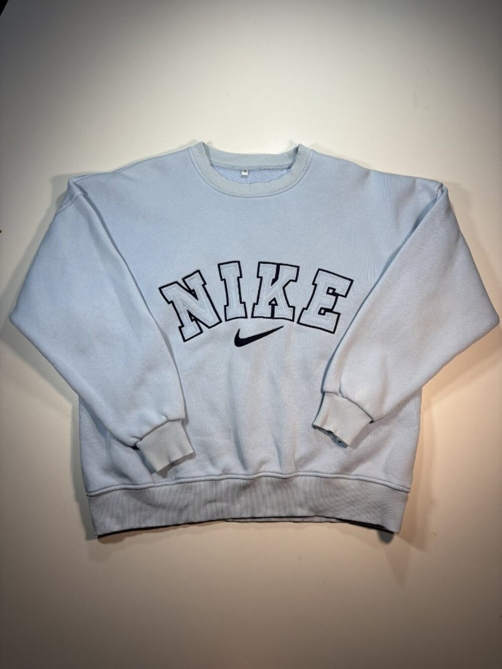 Nike Embroidered Crewneck Sweatshirt Light Ice Blue Size Medium